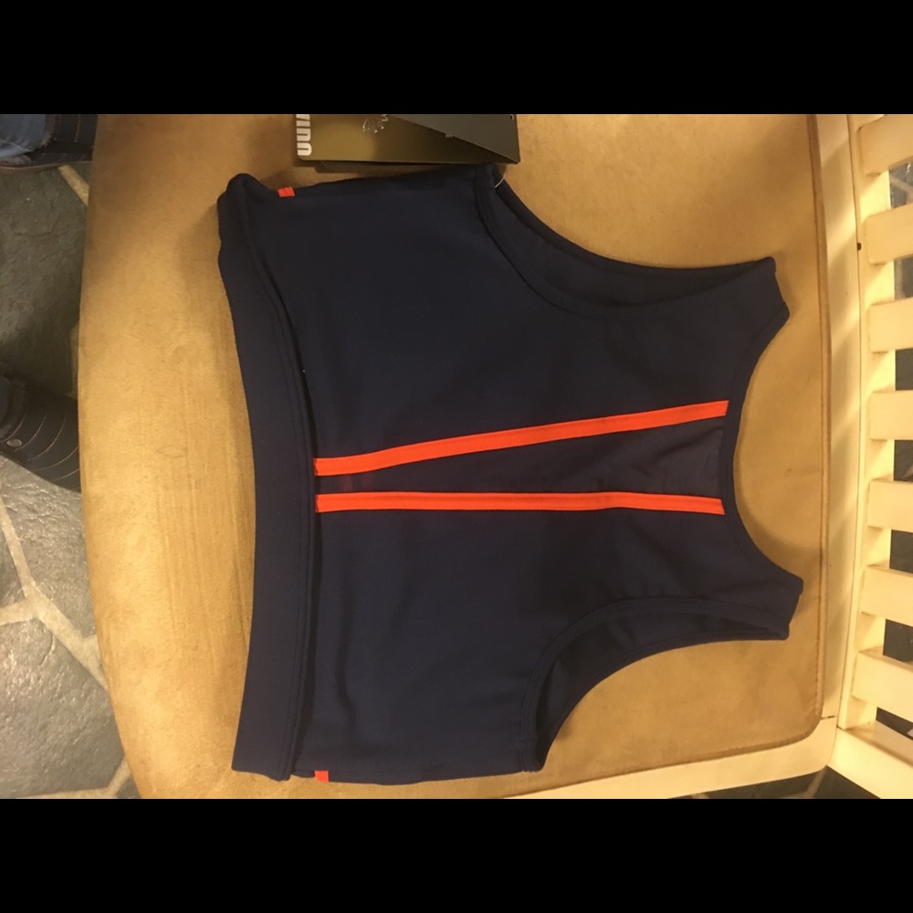 Women top - Picture 2 of 2